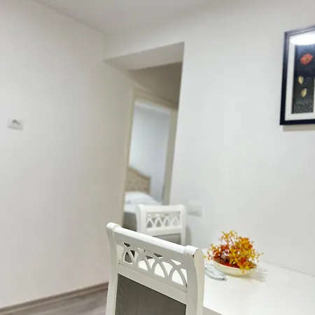 Διαμέρισμα Center Blloku - Elegant 03 Τίρανα